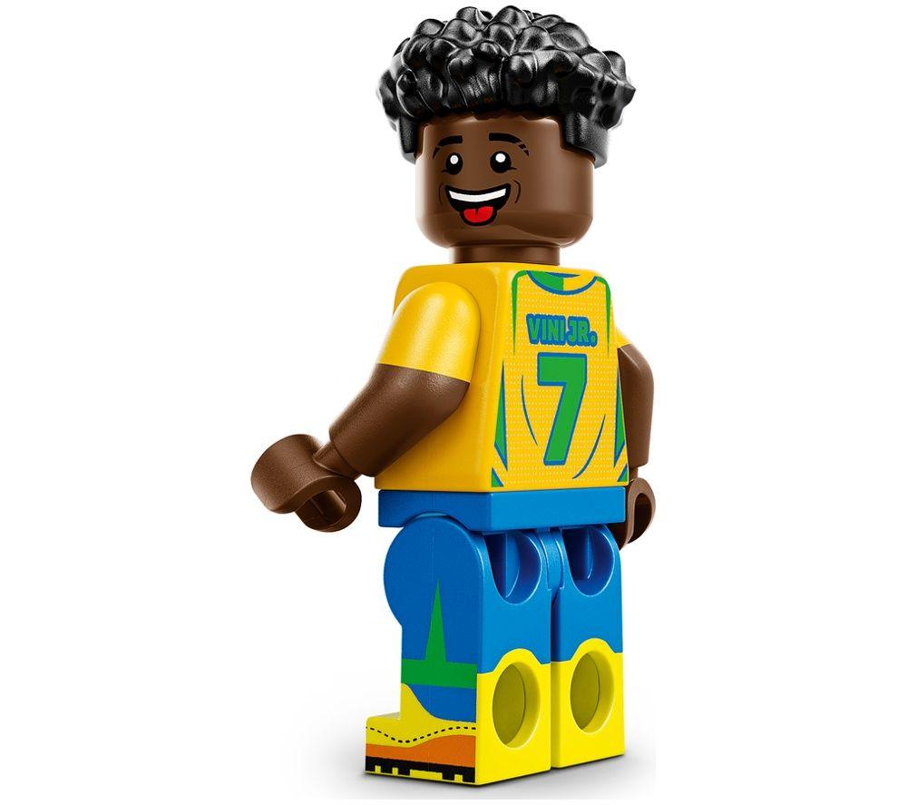 LEGO Editions 43027 Vini Jr.: Football Highlights Set image number 7 of 10