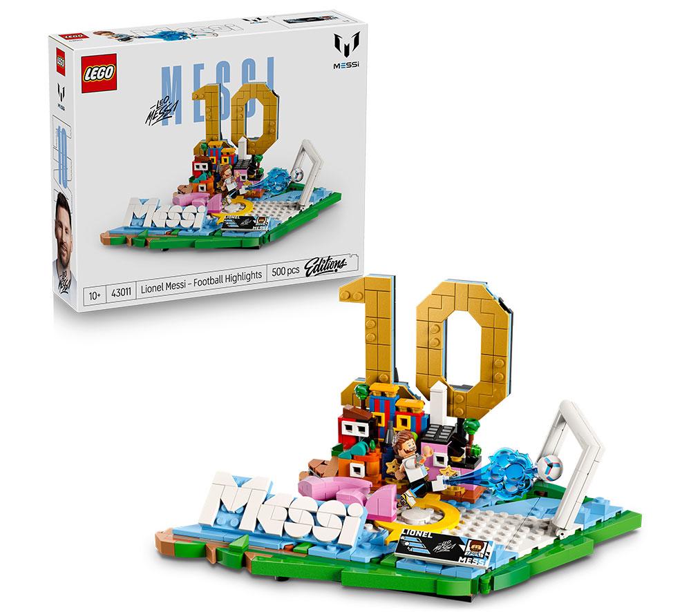 LEGO Editions 43011 Lionel Messi: Football Highlights Set image number 2 of 10