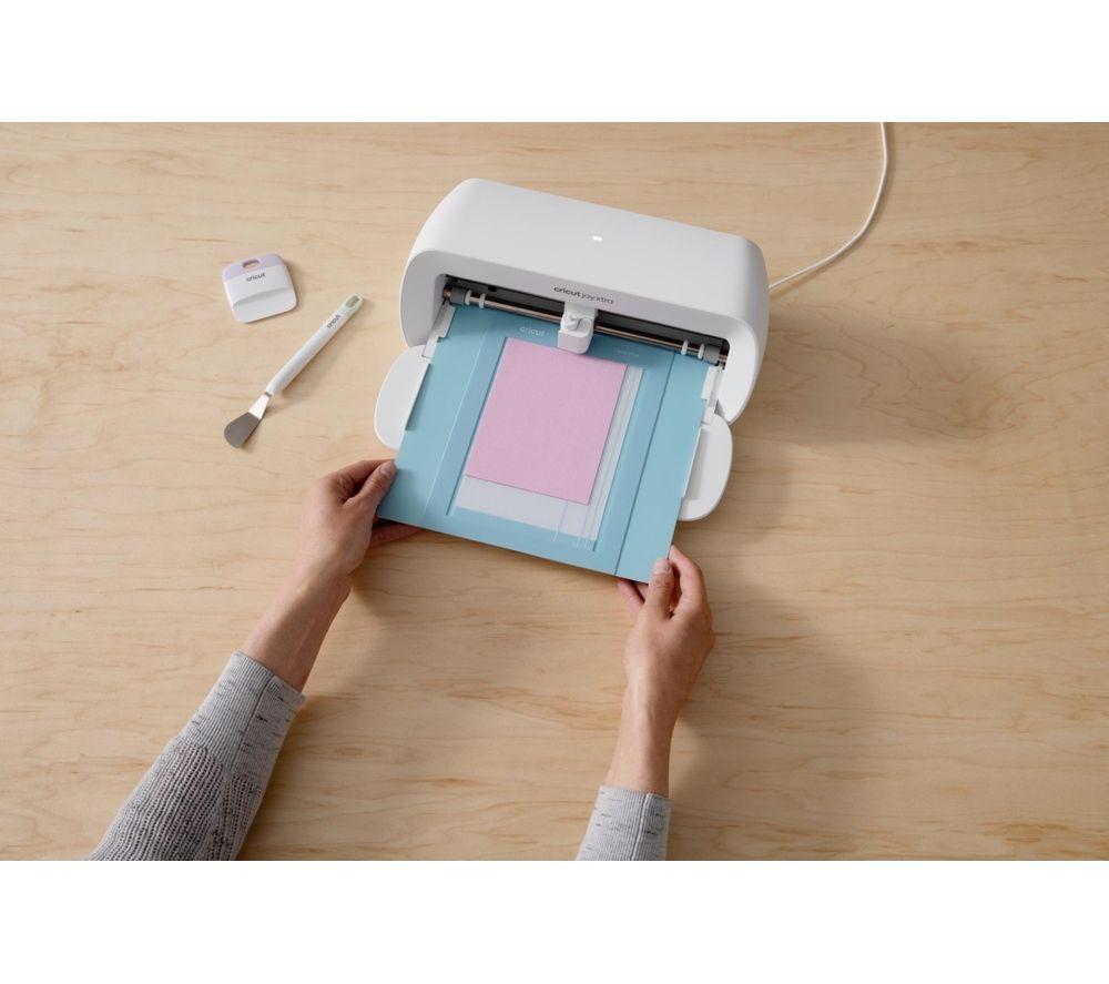 CRICUT Joy Xtra Digital Cutting Machine Starter Bundle - White image number 5 of 8