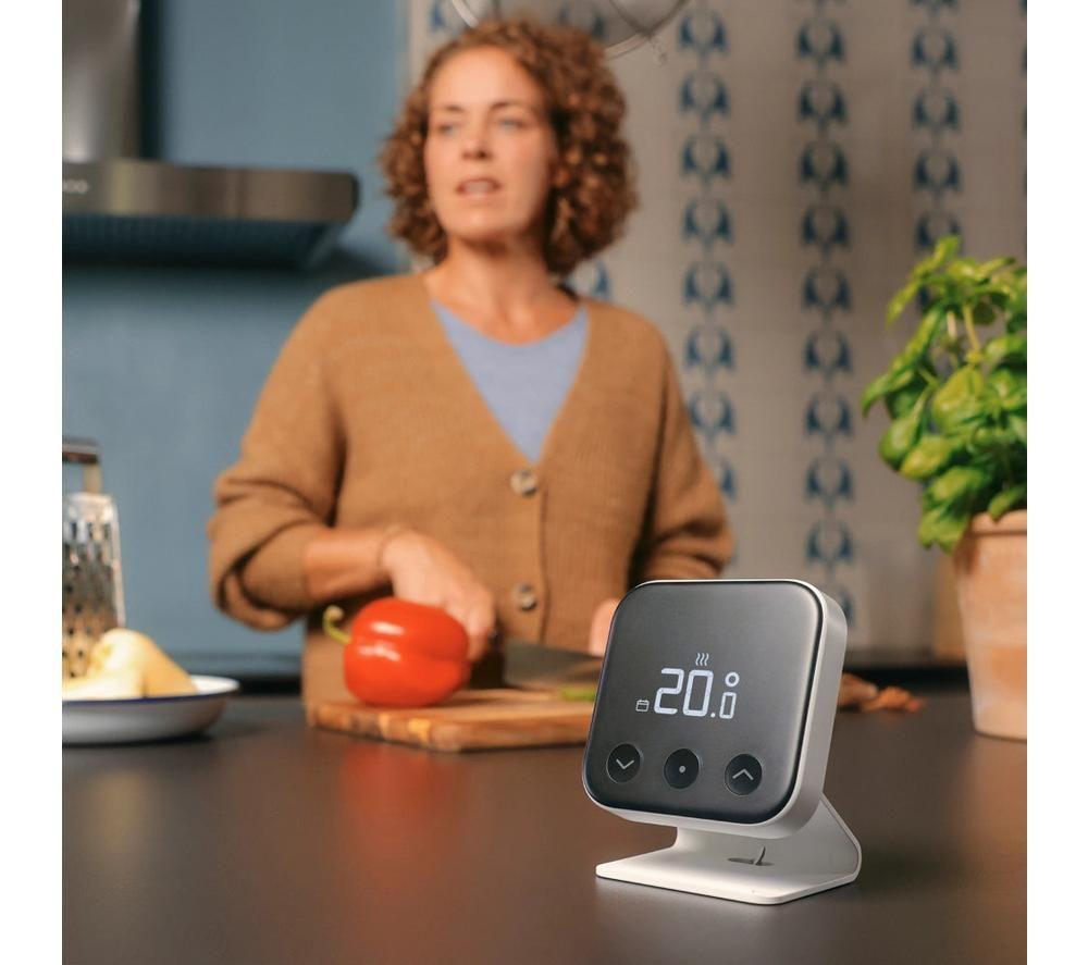 TADO Smart Wireless Temperature Sensor X - Black & White image number 3 of 6