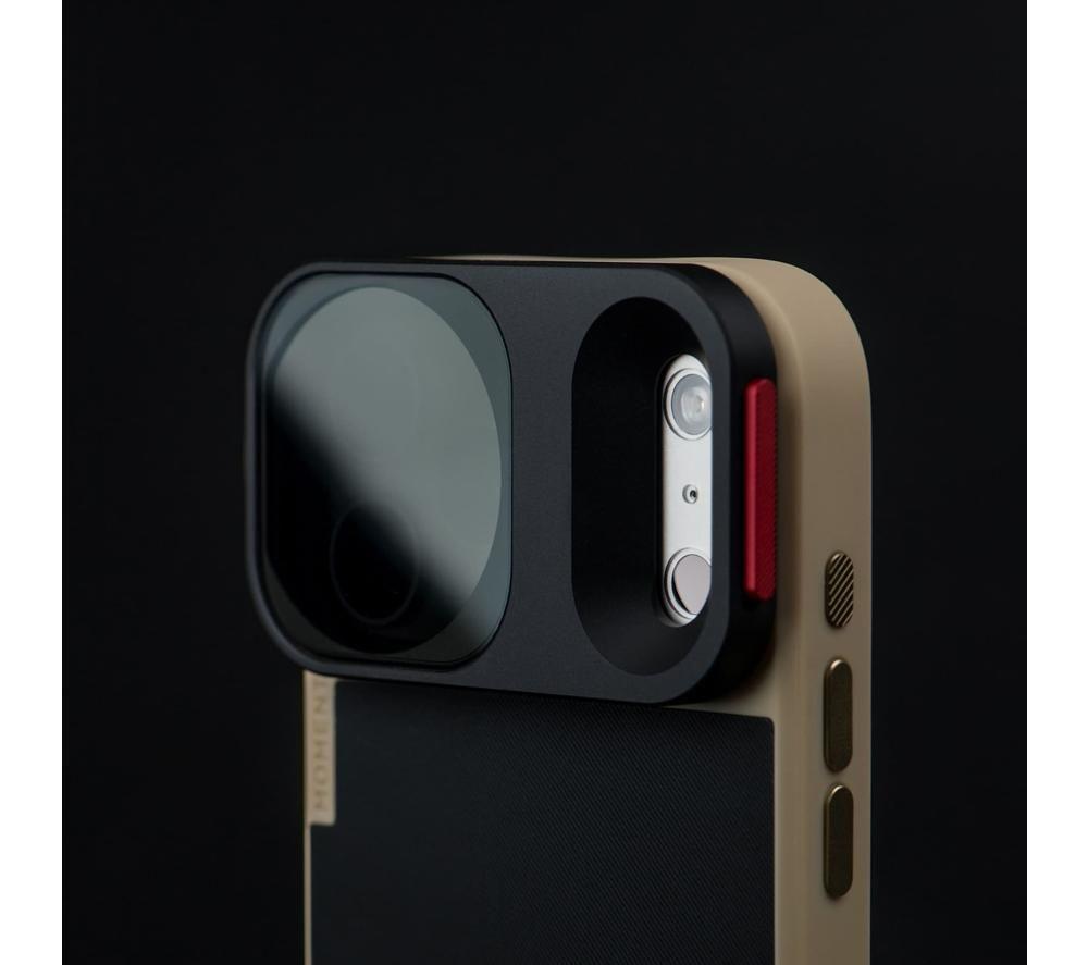 MOMENT VND 2-7 Stop QuickLock Filter for iPhone 16 Pro/Pro Max image number 4 of 4