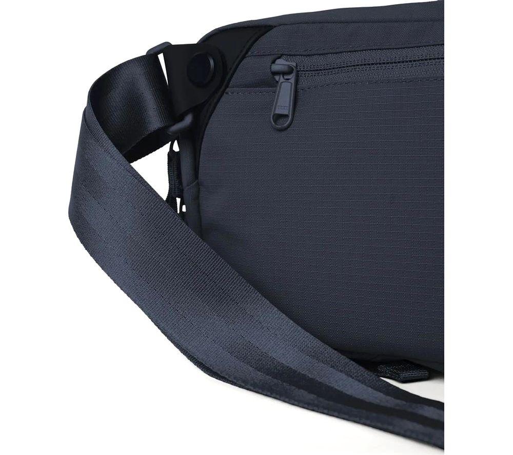 MOMENT Everything Sling Camera Bag - 4 litres, Navy image number 4 of 4