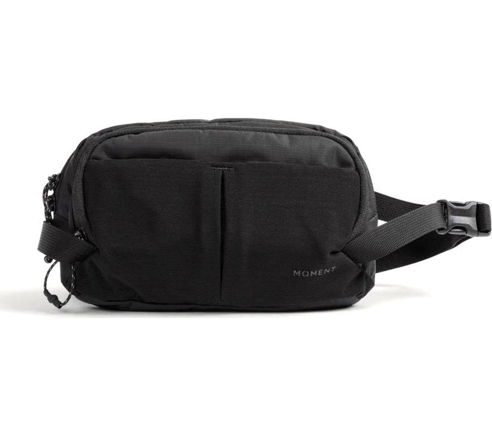 MOMENT Take Sling 1.5L Camera Bag - Black image number 3 of 7