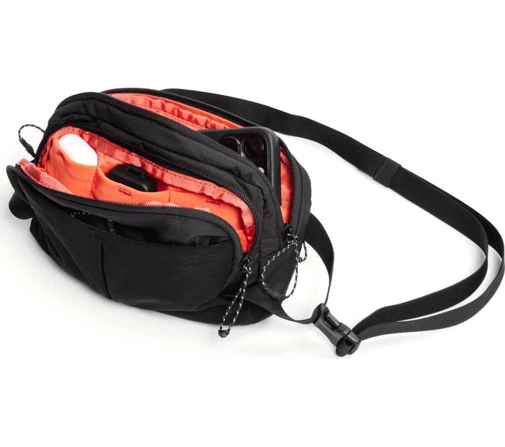 MOMENT Take Sling 1.5L Camera Bag - Black image number 4 of 7