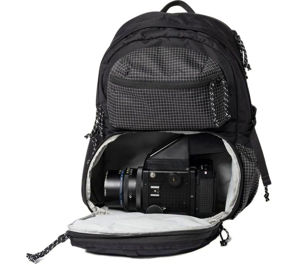 LONG WEEKEND Morro Convertible Camera Backpack - Black image number 4 of 6