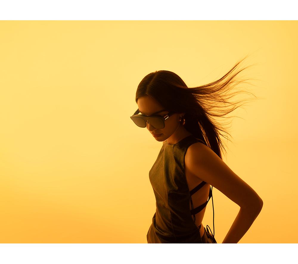 XREAL ONE Pro-M AR Glasses - Black image number 6 of 23