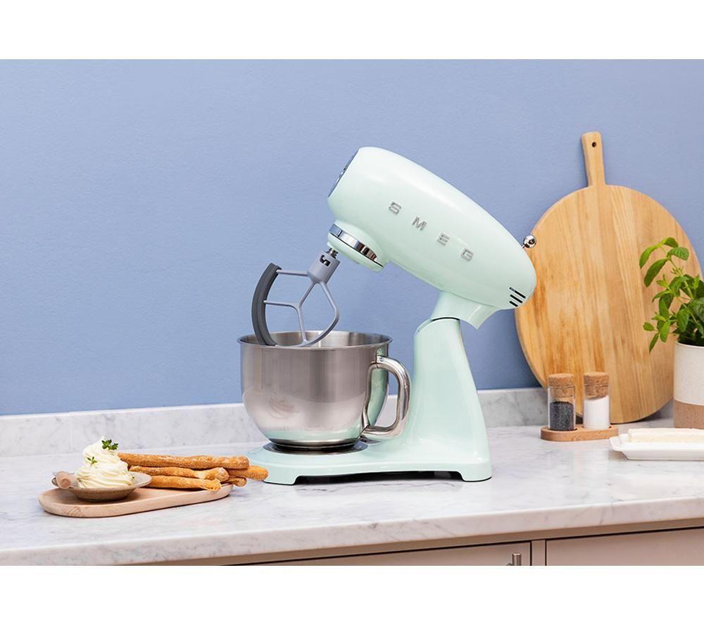 SMEG 50s Style SMF05PGUK Stand Mixer - Pastel Green image number 2 of 3