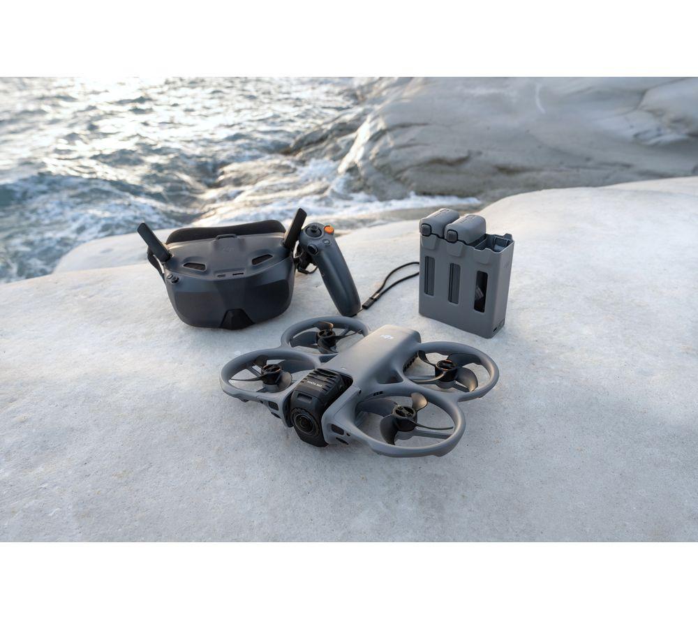 DJI Avata 360 Fly More Combo - Black image number 10 of 11