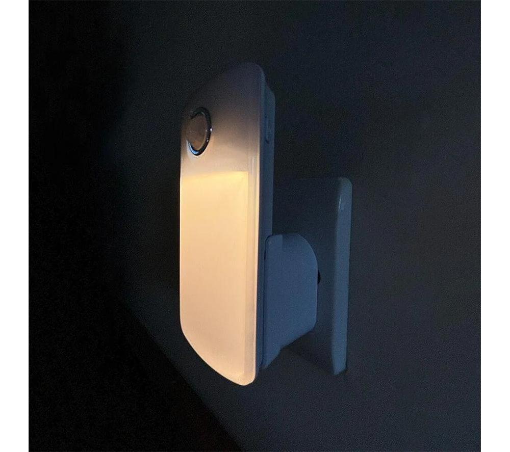 LIFEMAX 2305 Night Light - White image number 2 of 5