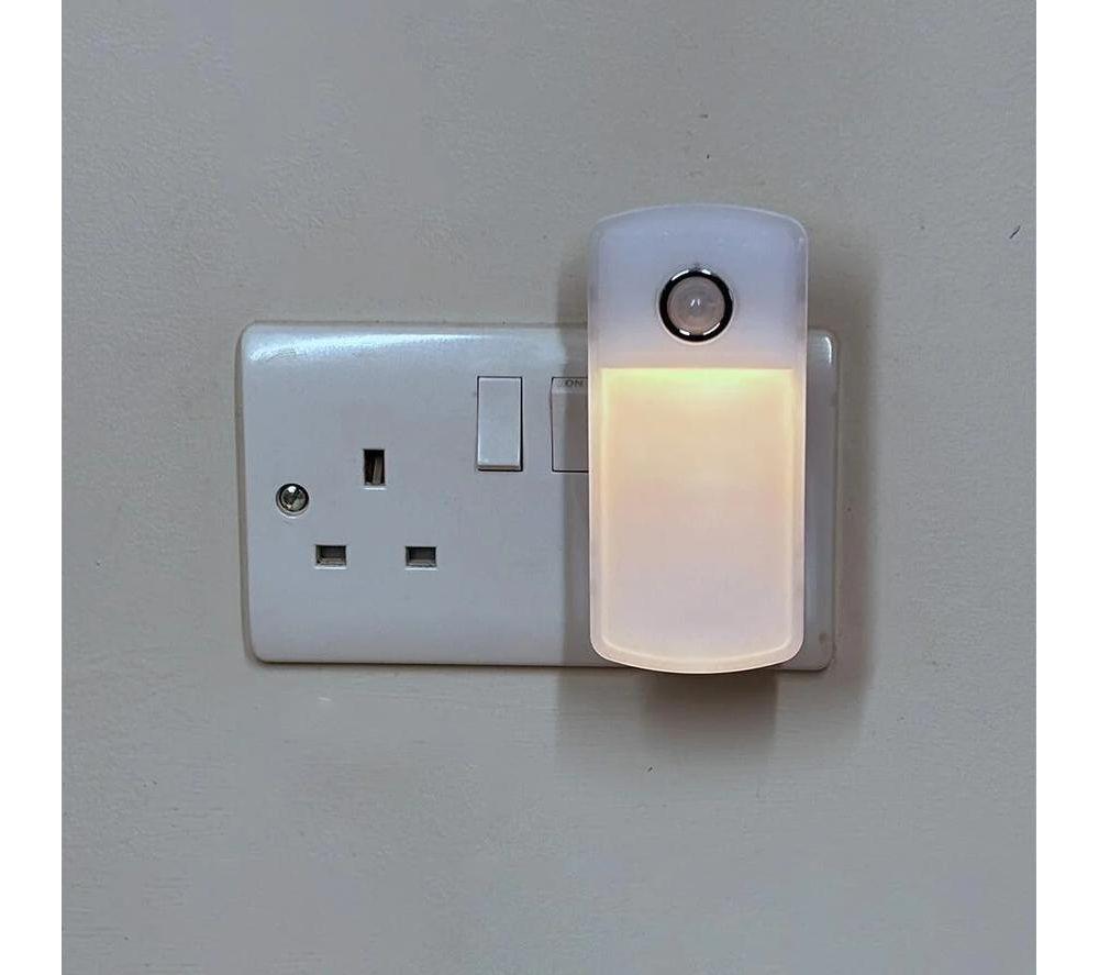 LIFEMAX 2305 Night Light - White image number 4 of 5