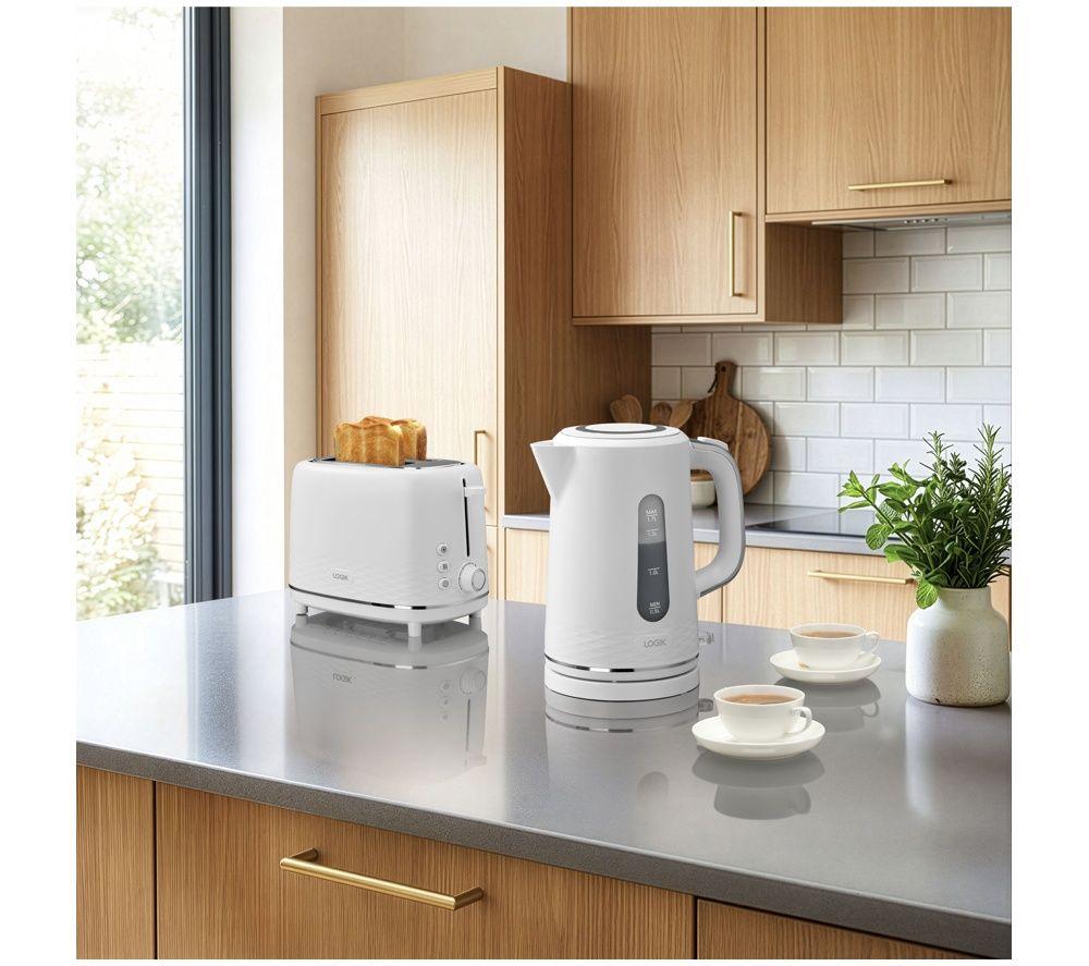 LOGIK L17PKW26 Jug Kettle - White image number 7 of 7