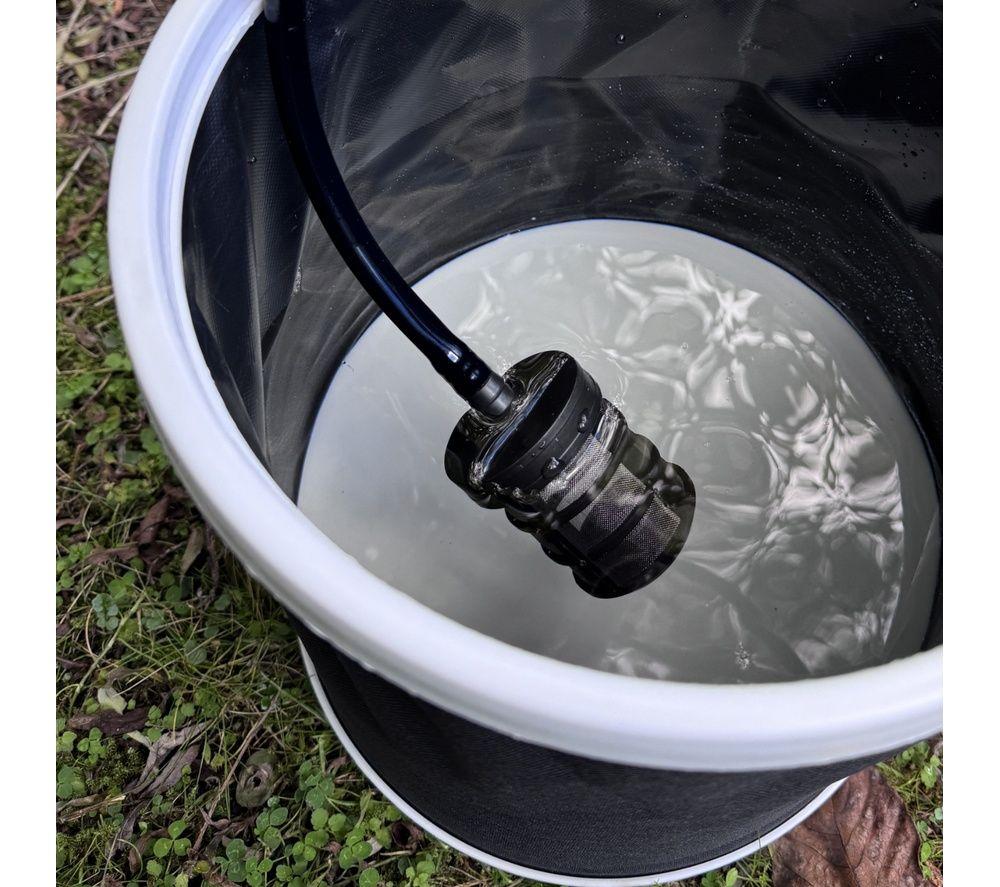 DREW&COLE Jet Hawk 11 litre Collapsible Bucket - Black image number 3 of 5