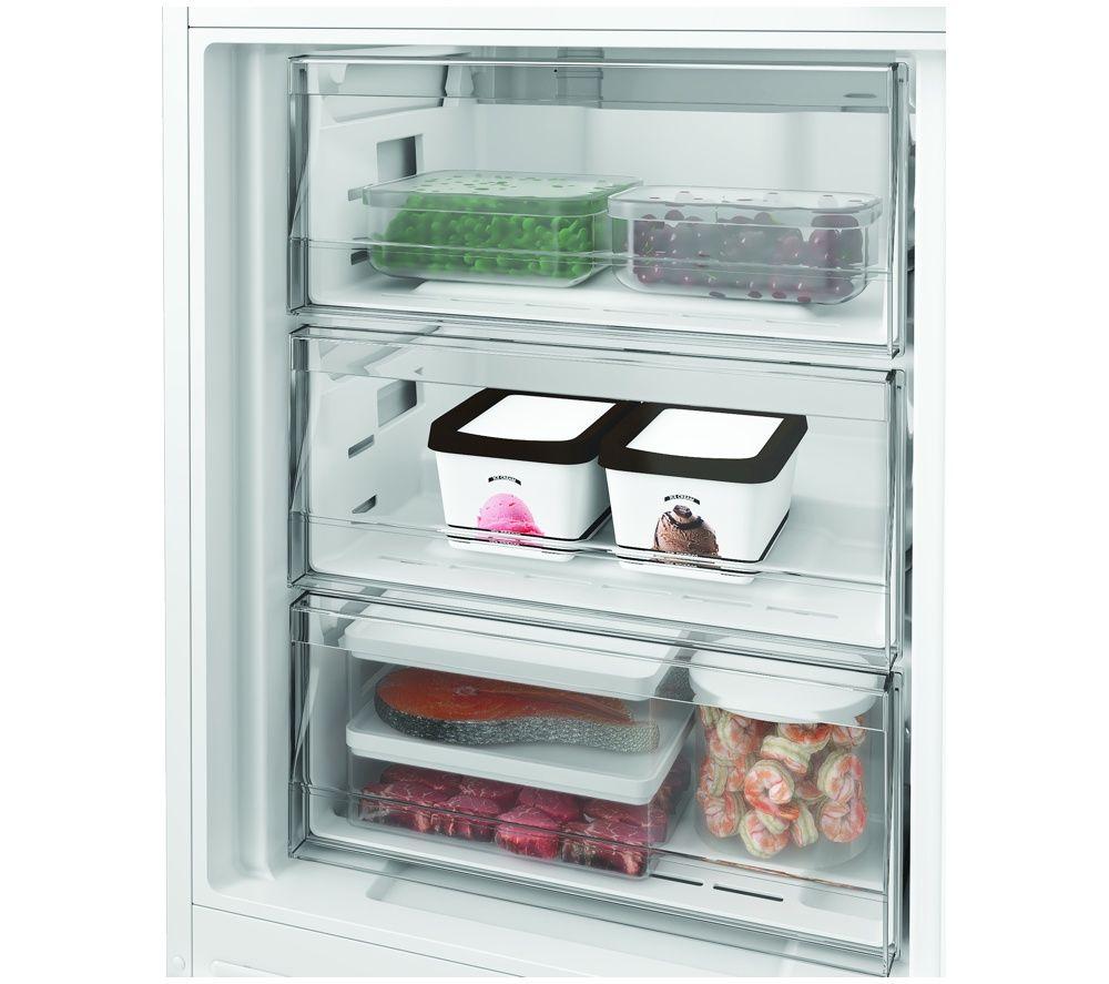 HOTPOINT VitalCare HPK2 5292 B4UK Integrated 70/30 Fridge Freezer - Fixed Hinge image number 5 of 10