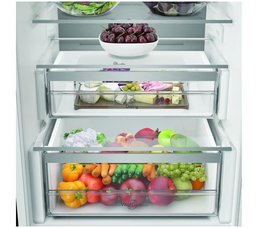 HOTPOINT VitalCare HPK2 5322 B4UK Integrated 70/30 Fridge Freezer - Sliding Hinge image number 3 of 12