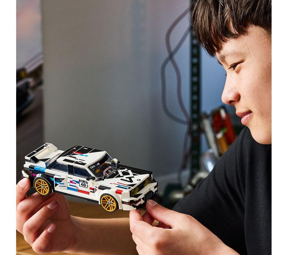 LEGO Speed Champions 77263 BMW M3 (E30) Set image number 3 of 5