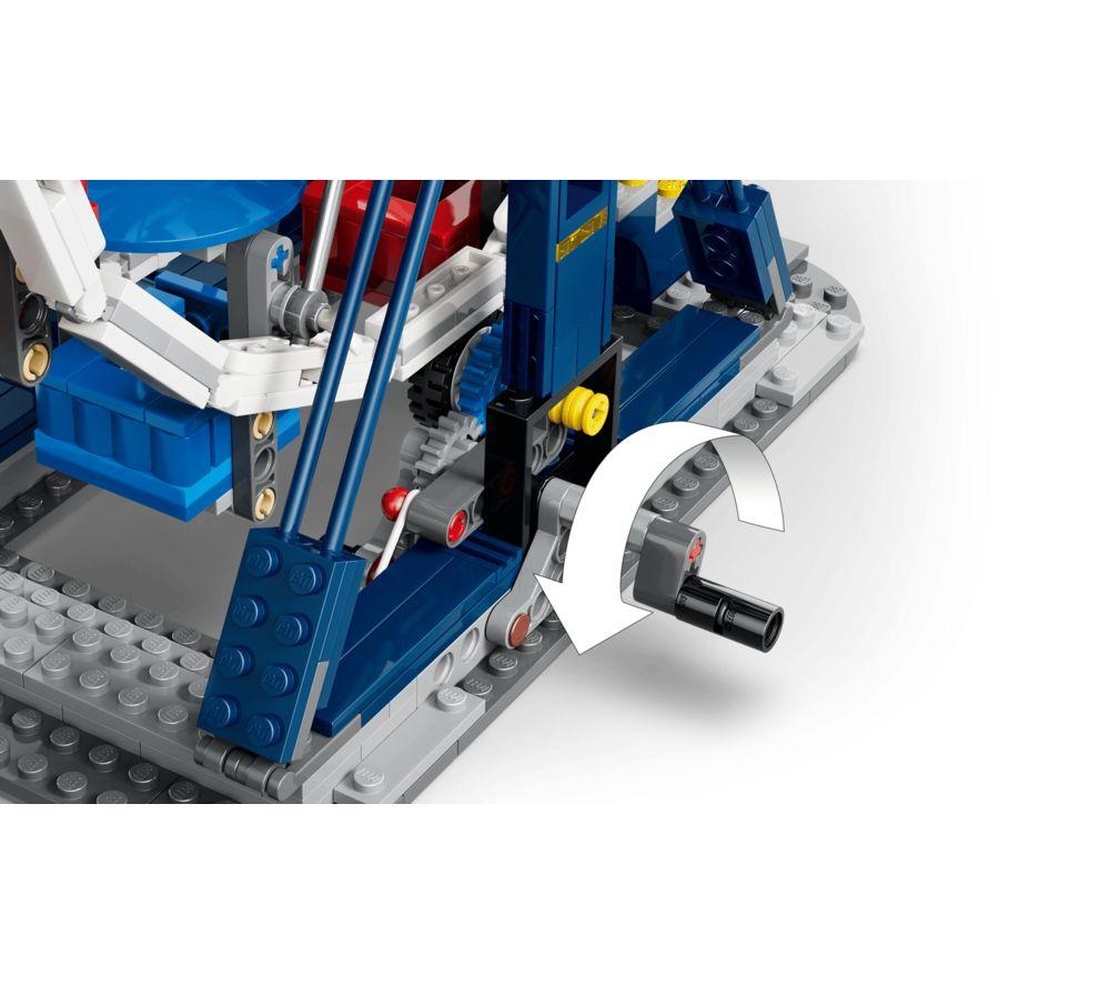 LEGO Creator 3-in-1 31389 Iconic Ferris Wheel Set image number 12 of 12