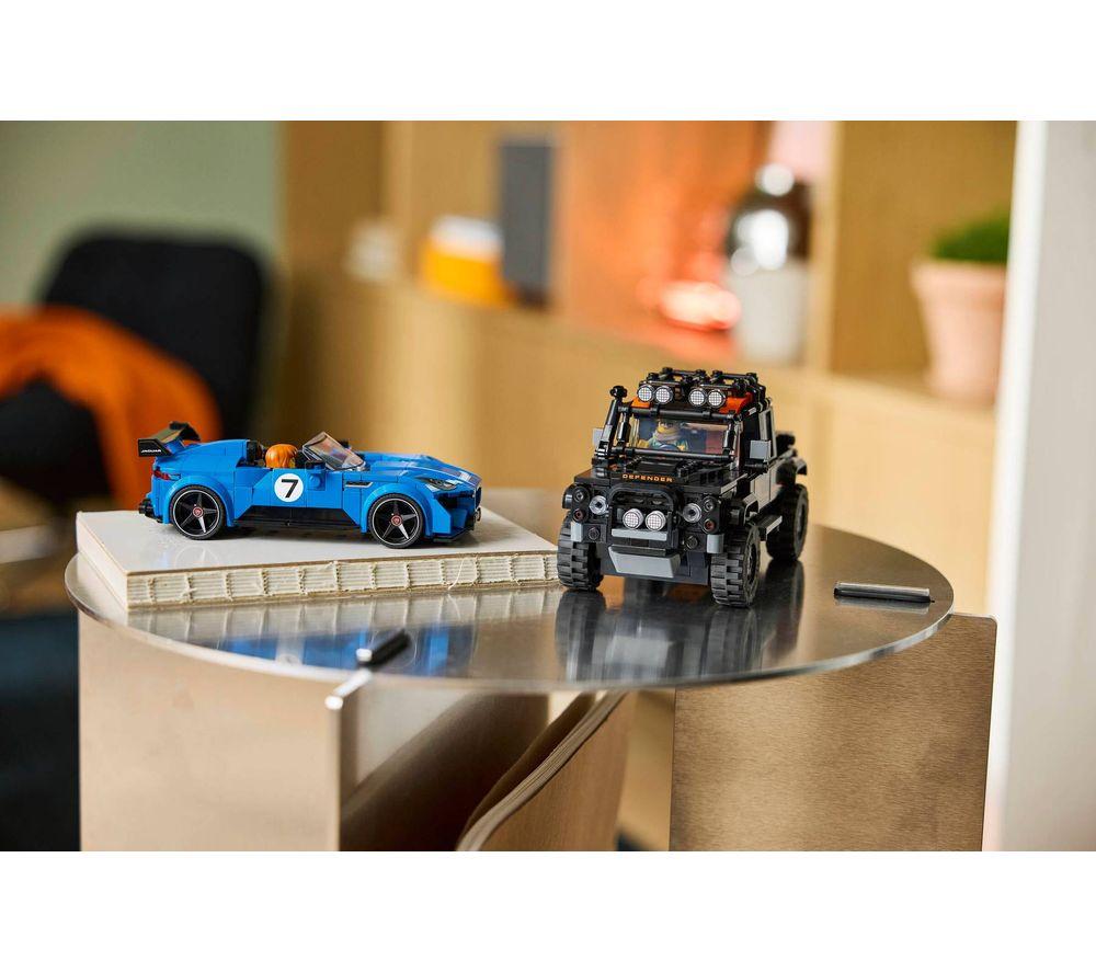LEGO Speed Champions 77264 Jaguar Project 7 & Land Rover Defender Set image number 6 of 7