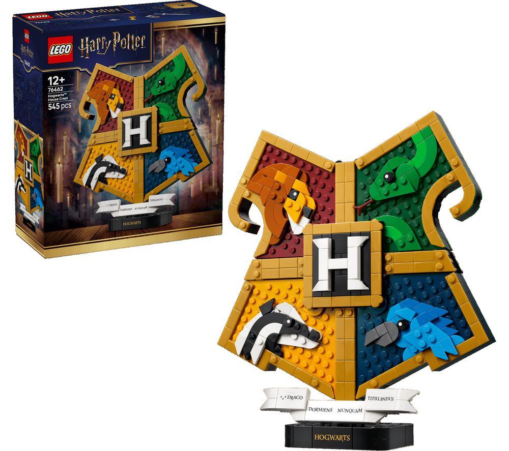 LEGO Harry Potter 76462 Hogwarts House Crest Set image number 6 of 6