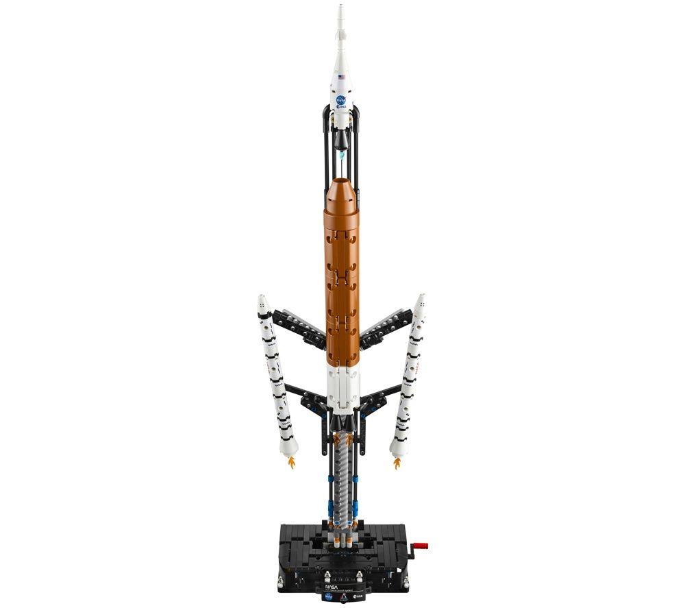 LEGO NASA Artemis Space Launch System Rocket Set image number 4 of 4
