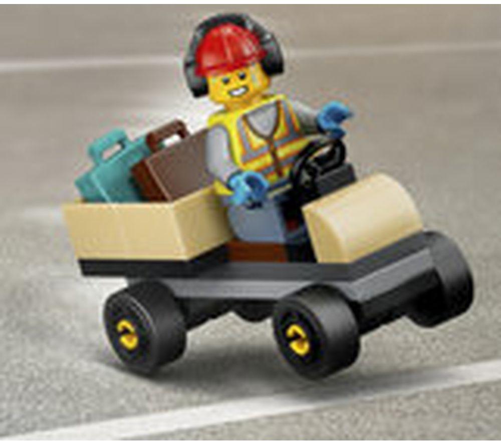 LEGO City 60492 Passenger Jet Set image number 4 of 7