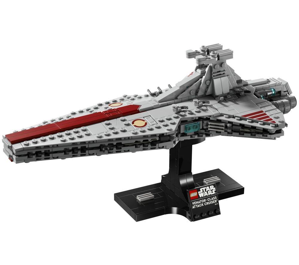 LEGO Star Wars 75441 Venator-Class Attack Cruiser Set for Adults image number 3 of 4