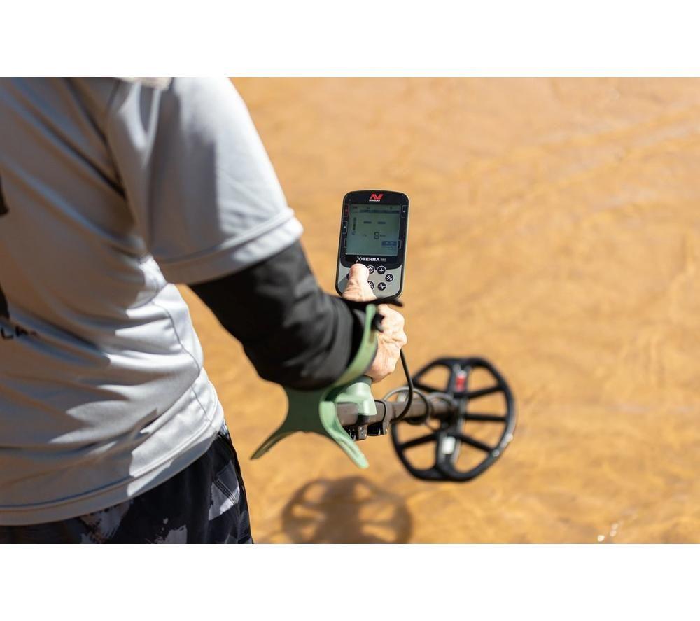 MINELAB X-Terra Pro Metal Detector image number 7 of 8