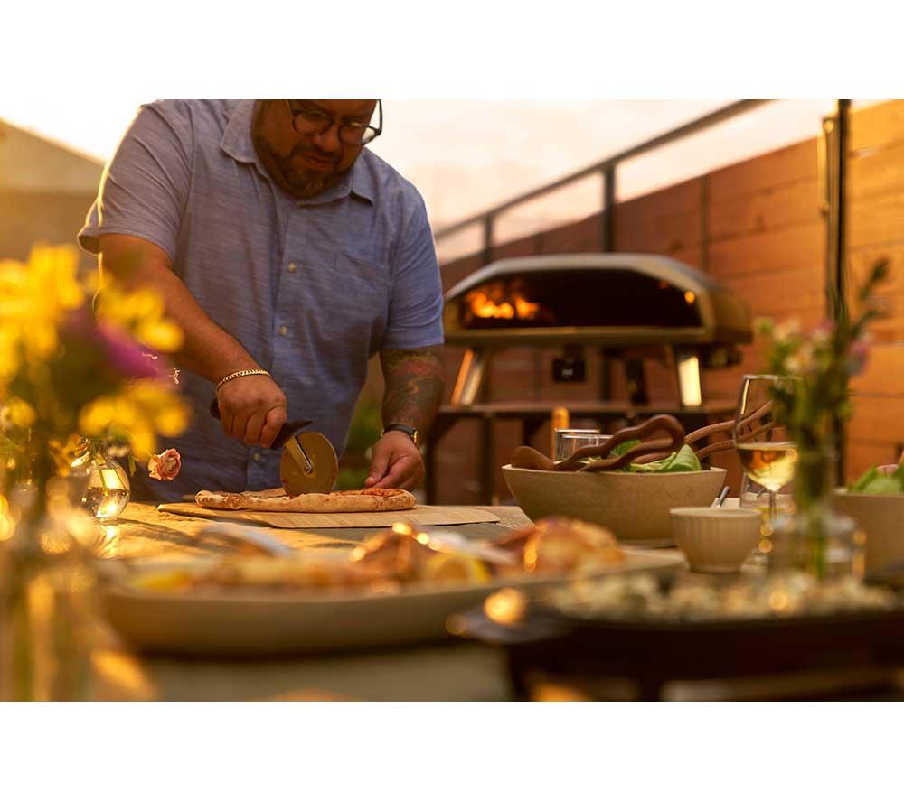OONI Koda 2 Max Gas Pizza Oven image number 7 of 9