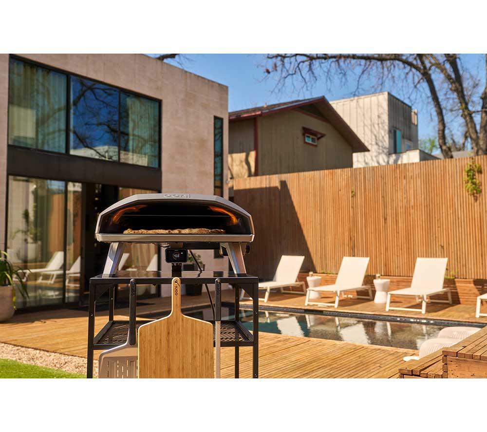 OONI Koda 2 Max Gas Pizza Oven image number 8 of 9