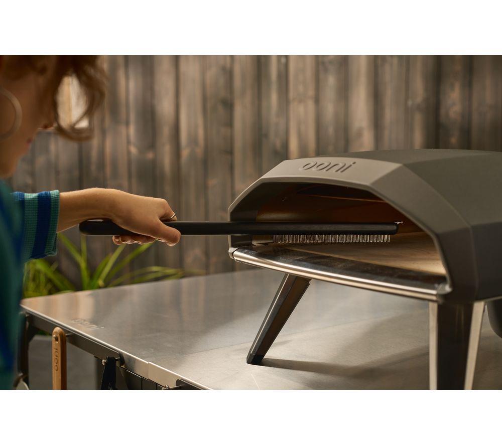 OONI Pizza Oven Brush - Black image number 4 of 10
