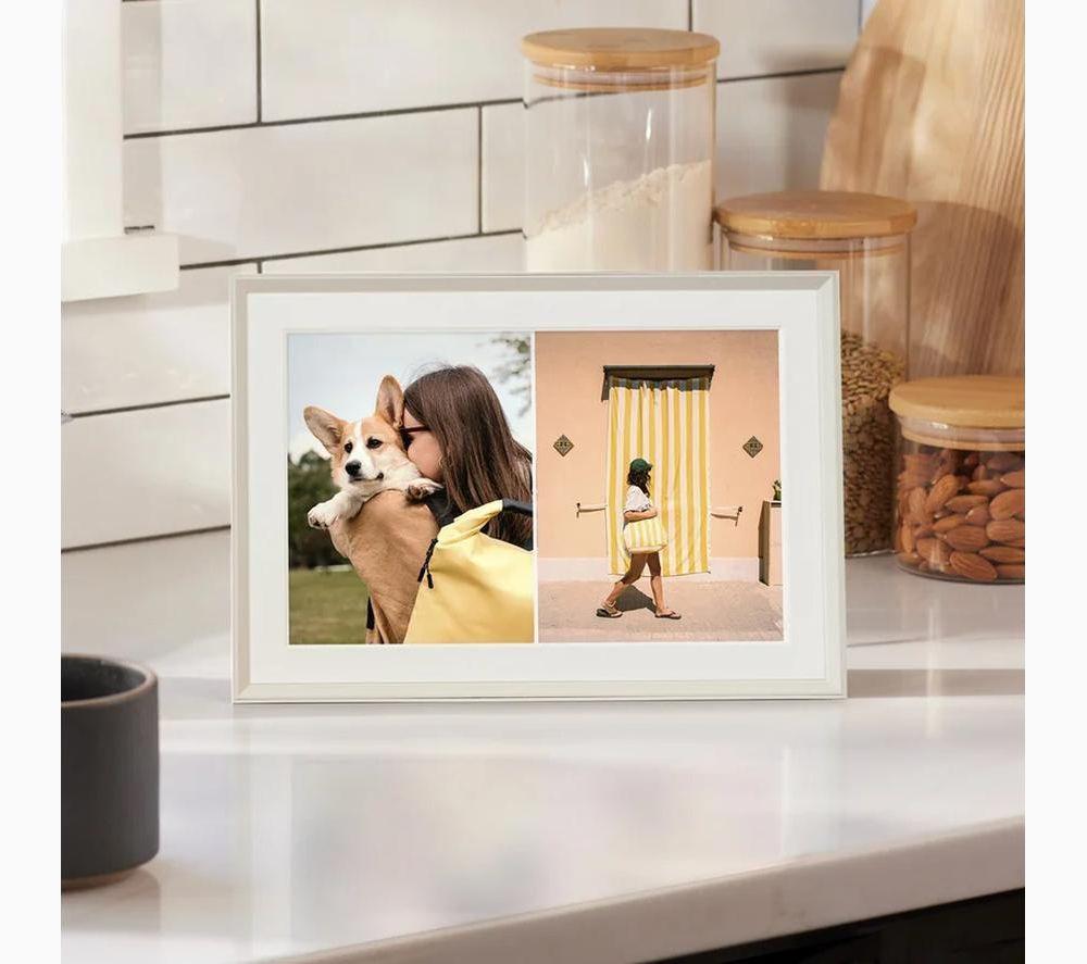 AURA Carver Mat 10.1" WiFi Digital Photo Frame - Clay & White image number 4 of 4
