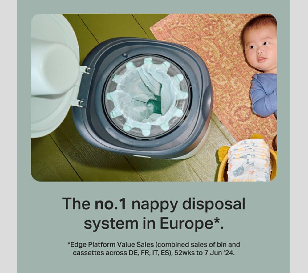 TOMMEE TIPPEE Twist & Click Nappy Disposable Bin - White image number 3 of 6