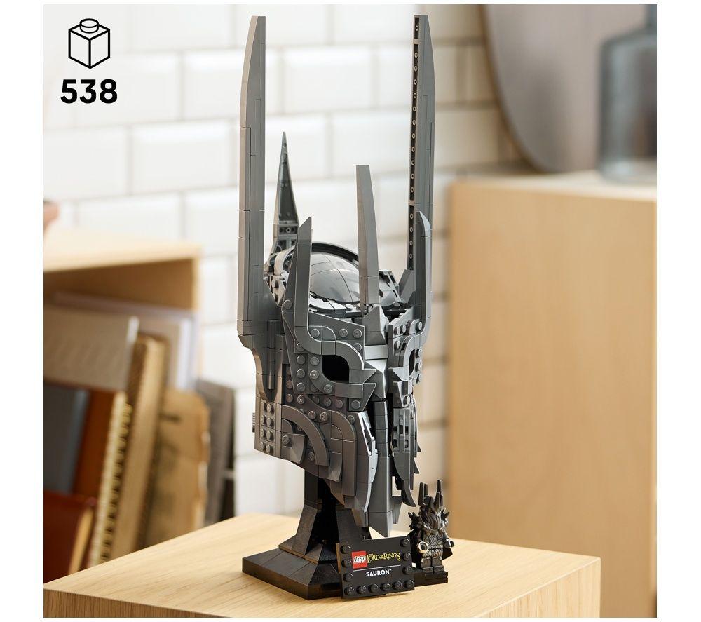 LEGO Icons 11373 The Lord of the Rings: Sauron's Helmet Set for Adults image number 3 of 4