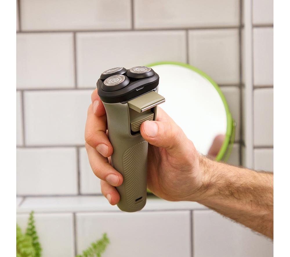 REMINGTON DURACUT Wet & Dry Rotary Shaver - Green image number 5 of 5