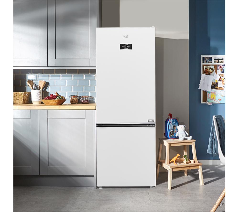 BEKO Pro AeroFlow HarvestFresh CNG4793VW 70/30 Fridge Freezer - White image number 11 of 19