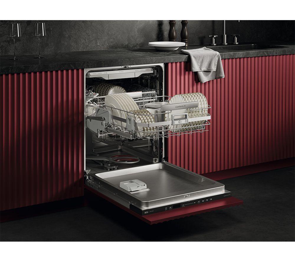 AEG SatelliteClean Pro Comfort Lift GI8200X5TN Full-size Fully Integrated Dishwasher image number 3 of 12
