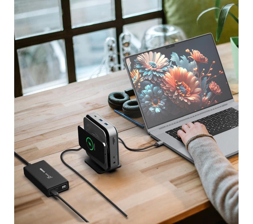 J5CREATE JCD3199 12-Port USB Type-C Docking Station image number 12 of 12