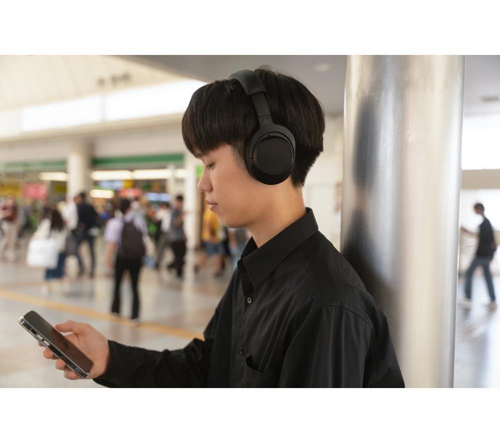 FINAL AUDIO UX5000 Wireless Bluetooth Noise-Cancelling Headphones - Black image number 6 of 9