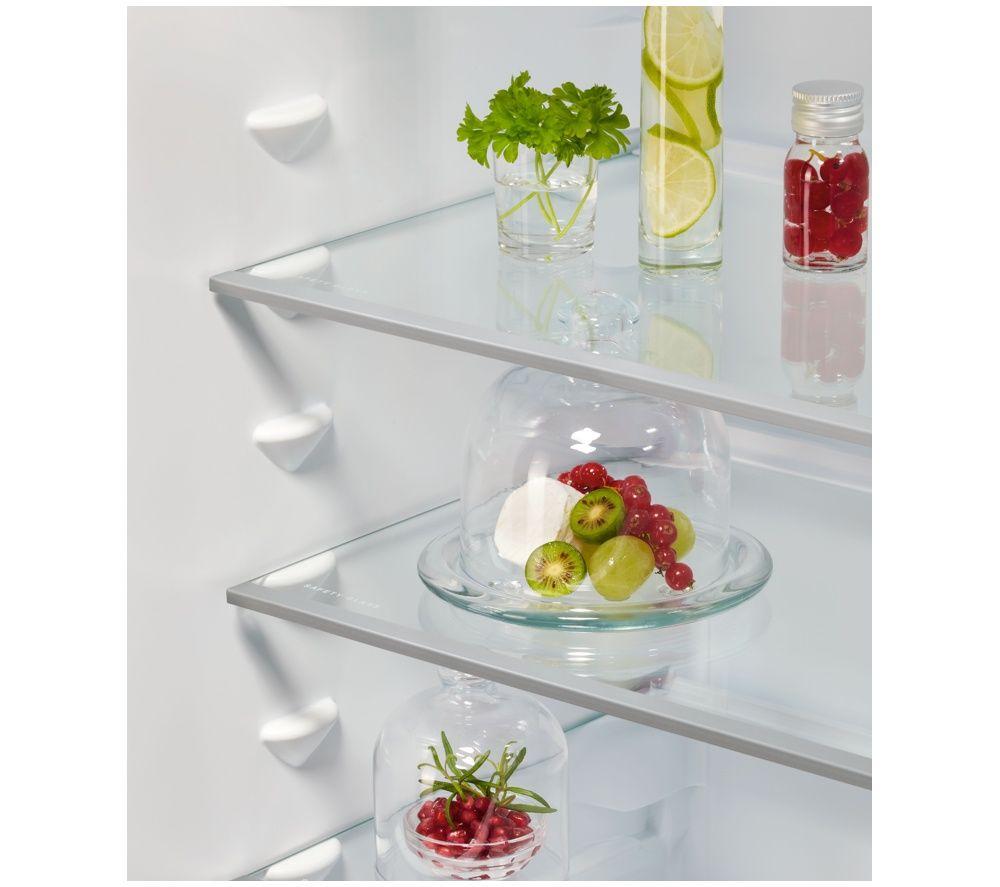 AEG 7000 TwinTech OSC7T185ES Integrated 50/50 Fridge Freezer - Sliding Hinge image number 2 of 6