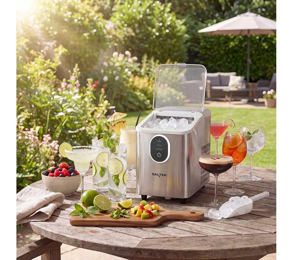 SALTER EK6760 Electric Ice Cube Maker - Stainless Steel image number 3 of 5