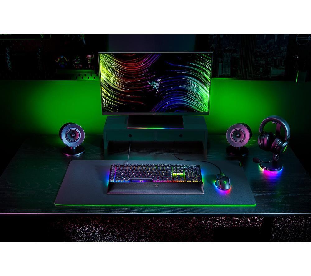RAZER BlackWidow V4 Mechanical Gaming Keyboard - Black image number 4 of 7