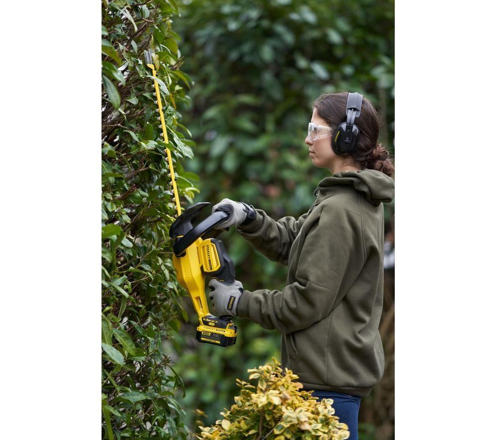 STANLEY FATMAX V20 Cordless Hedge Trimmer - Yellow & Black image number 2 of 9