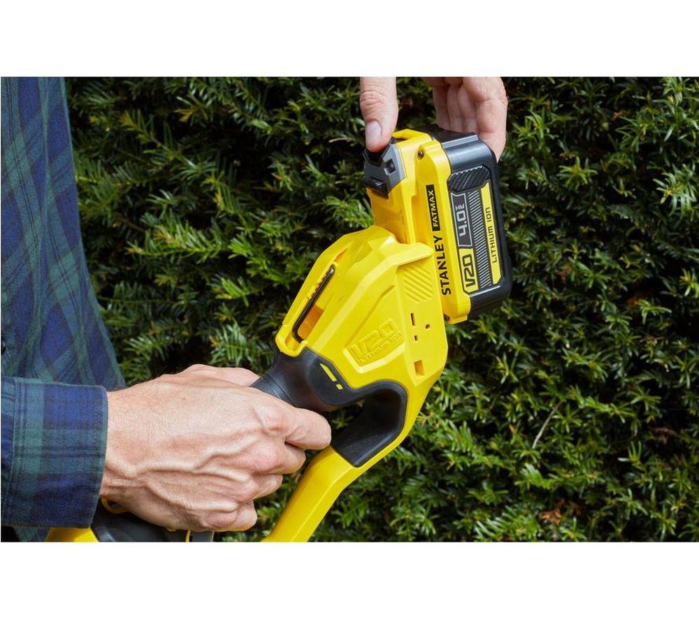 STANLEY Fatmax V20 Cordless Pole Hedge Trimmer - Yellow & Black image number 5 of 8