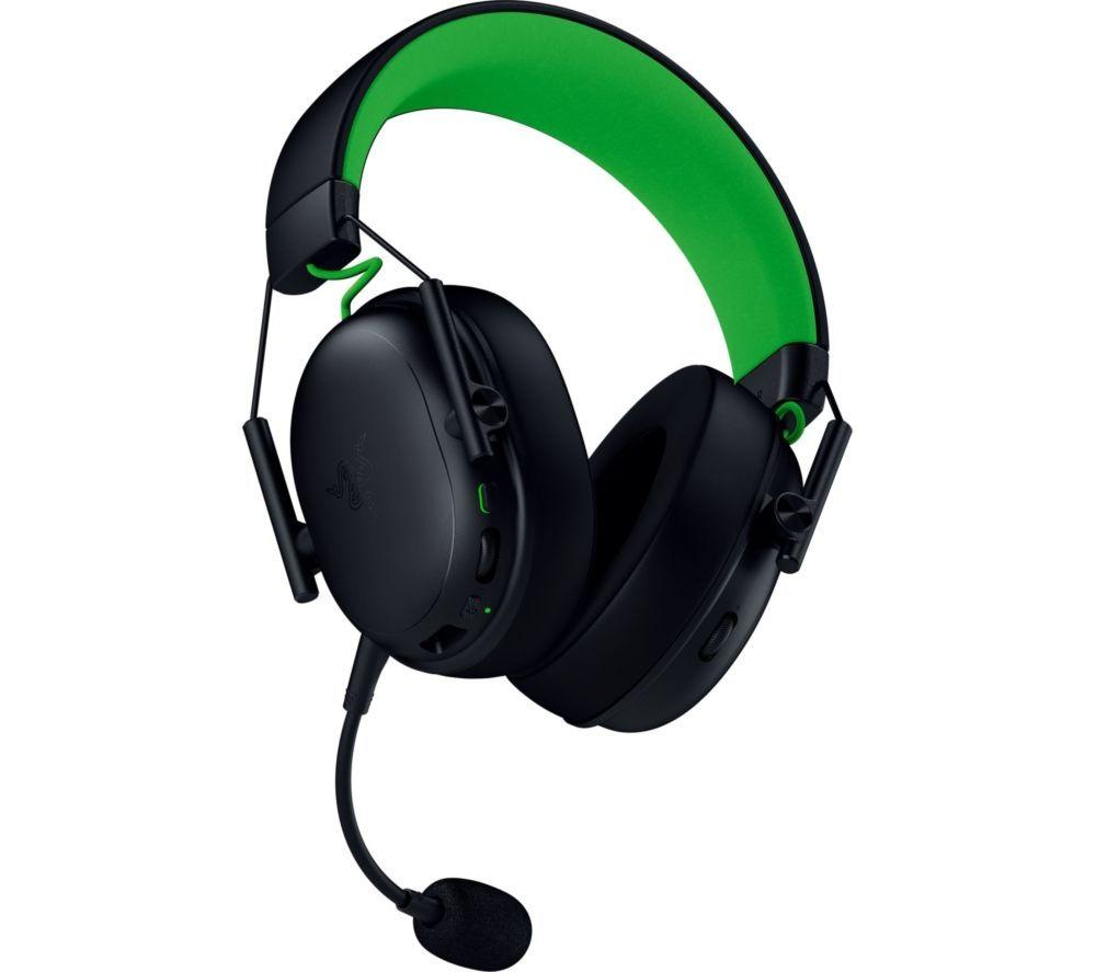 RAZER Wolverine V3 Pro Controller & BlackShark V3 X Hyperspeed Wireless Gaming Headset for Xbox Bundle - Black image number 4 of 9