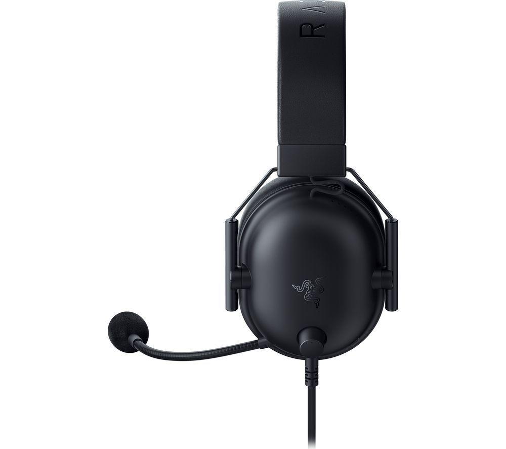 RAZER Wolverine V3 Tournament Edition Controller & BlackShark V2 X 7.1 Gaming Headset Bundle image number 3 of 8