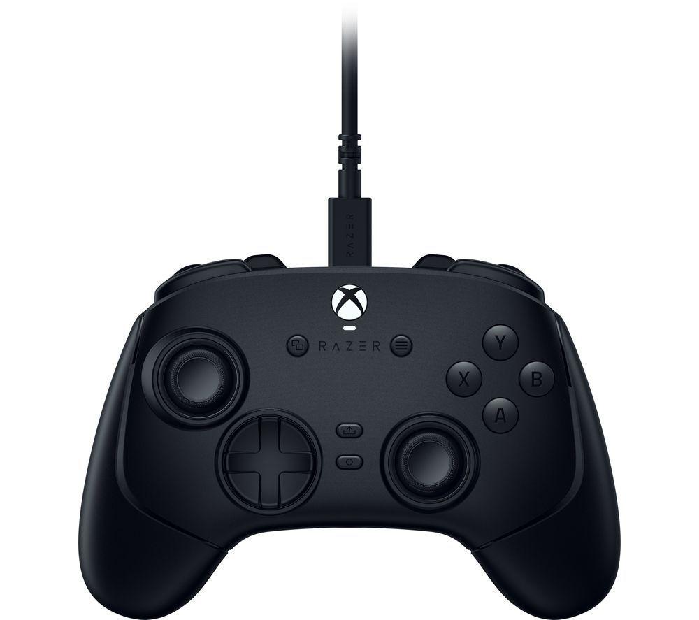RAZER Wolverine V3 Tournament Edition Controller & BlackShark V2 X 7.1 Gaming Headset Bundle image number 8 of 8