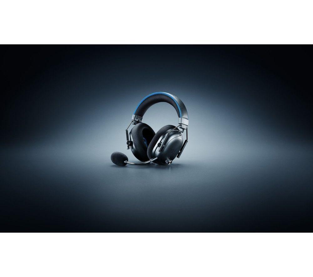 RAZER BlackShark V3 Pro Wireless 7.1 Gaming Headset & Raiju V3 Pro Controller for PlayStation Bundle image number 8 of 11