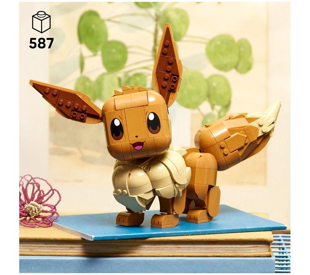 LEGO Pok&eacute;mon 72151 Eevee Set for Adults image number 2 of 6