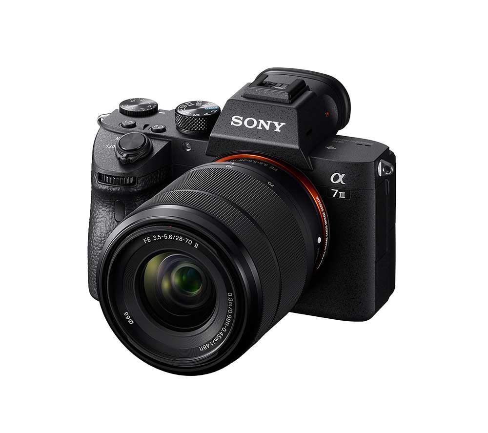SONY a7 III Mirrorless Camera with 28-70 mm f/3.5-5.6 OSS II Lens image number 2 of 8