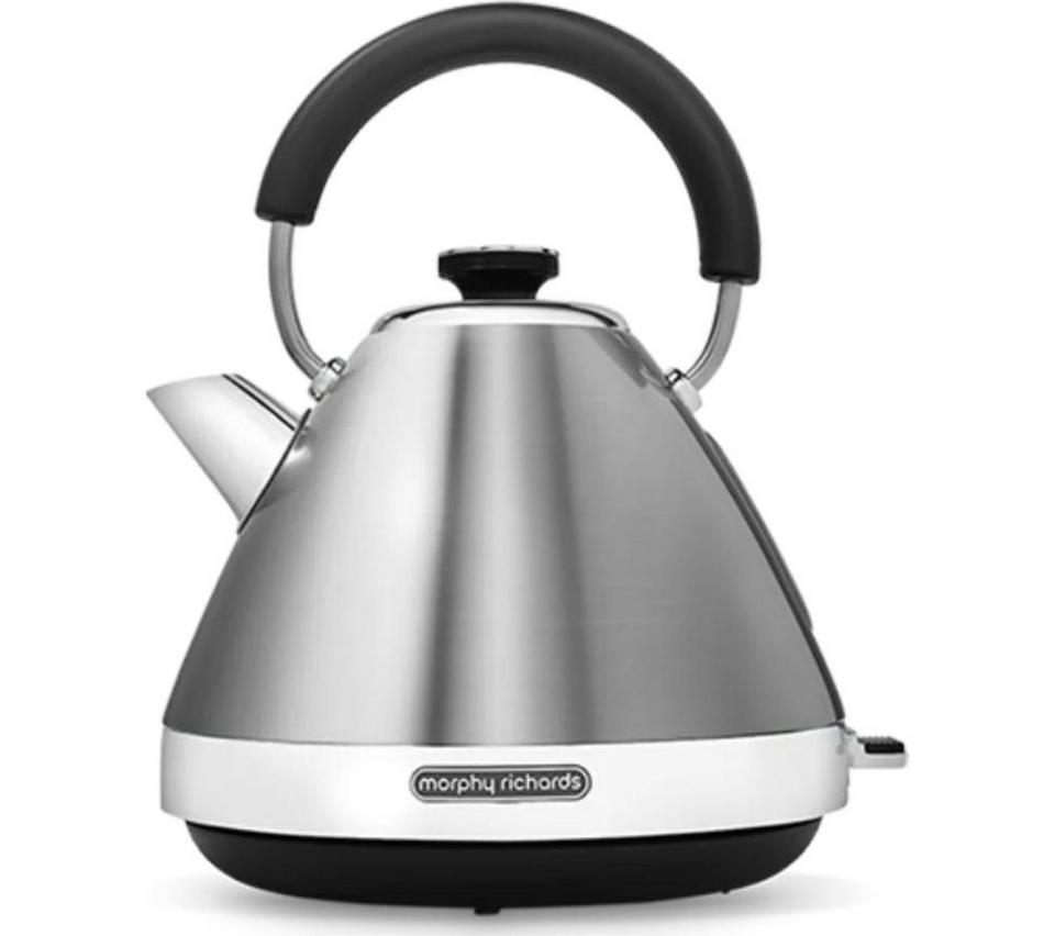 MORPHY RICHARDS Venture 100130 Traditional Kettle - Silver