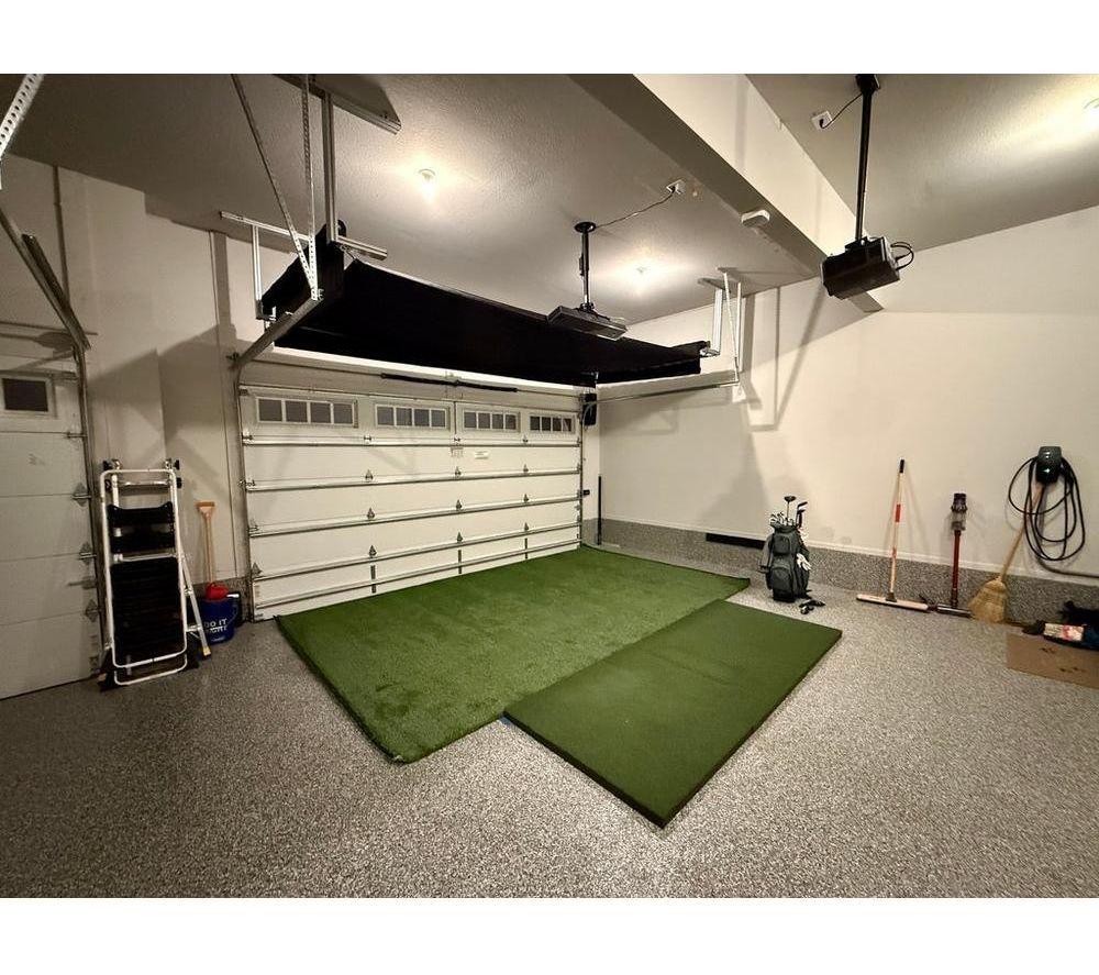 SPORTSCREEN  Vanish 16H Gold Simulator Enclosure - 4.65 x 2.59 m image number 5 of 12
